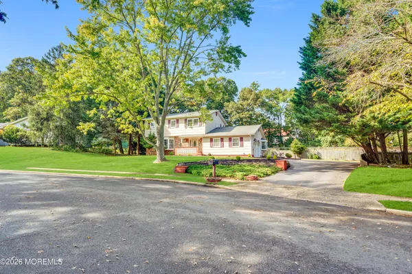 737 REVERE DR