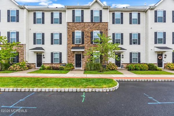 104 CELEBRATION BLVD