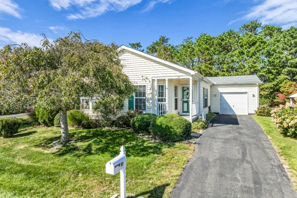 91 OAK RIDGE LN