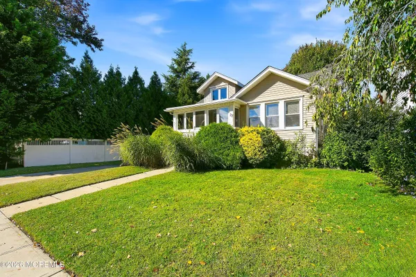 27 WINDSOR CT