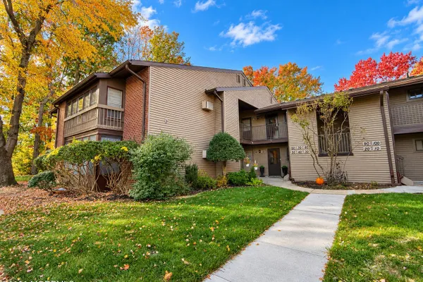 70 HANCOCK CT C129