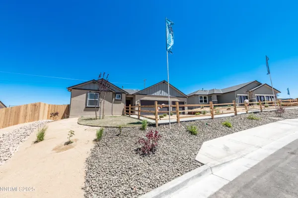 725 SUN MESA DR 149 MODEL HOME