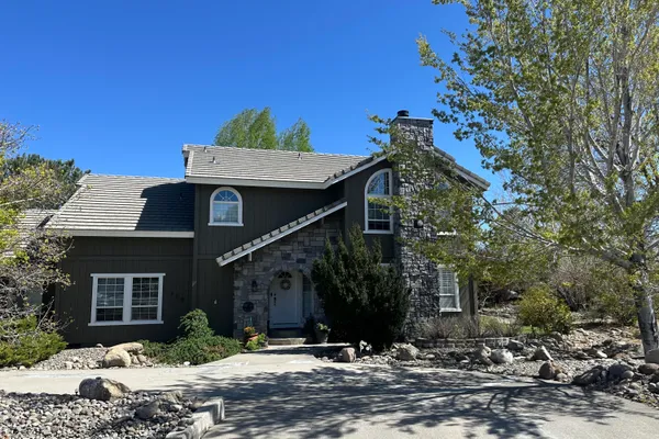 350 OLD WASHOE CIR
