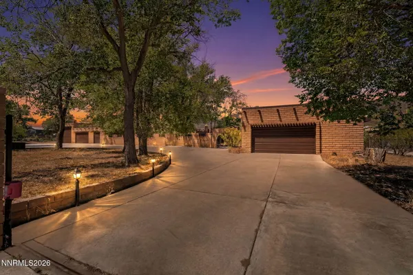3570 CHEROKEE DR