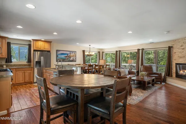 314 BARTON DR