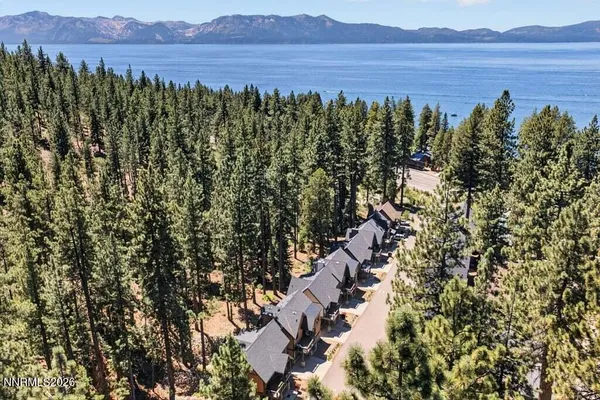 1215 TAHOE GLEN DR 15