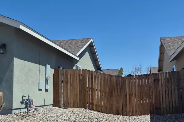 1247 DEERFIELD DR
