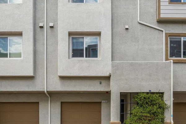 3206 STERLING RIDGE CIR