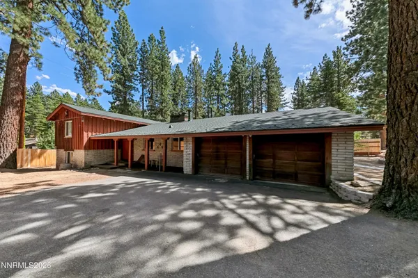 179 PINE RIDGE DR