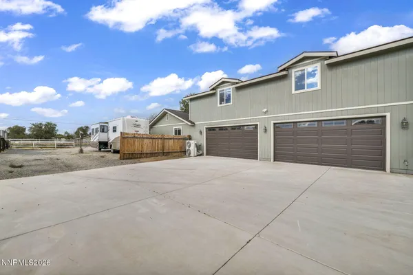 1346 STEPHANIE WAY