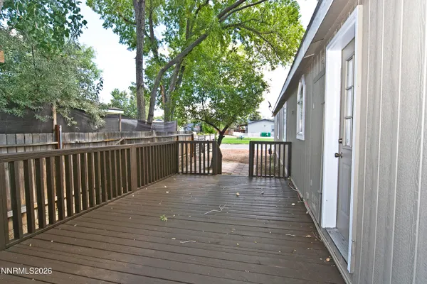 14 RILEY CIR