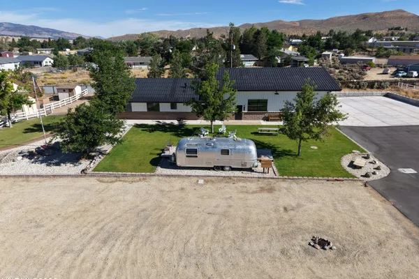 145 ESMERALDA DR