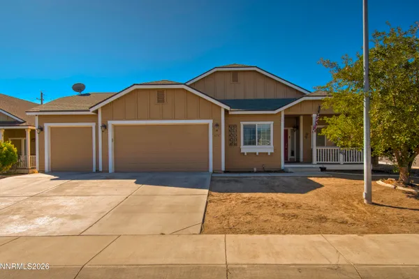 654 CANARY CIR