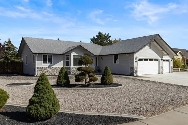 2947 HOT SPRINGS RD