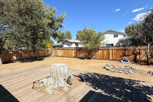 1309 SISKIYOU DR