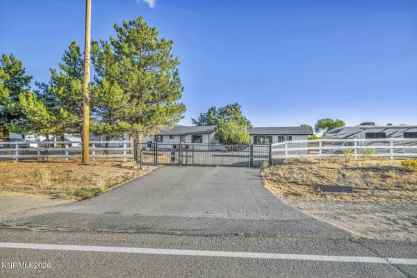 795 JACKS VALLEY RD