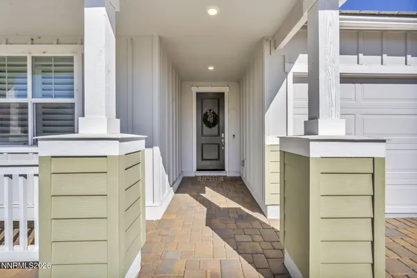 8355 FENHOLLOW DR