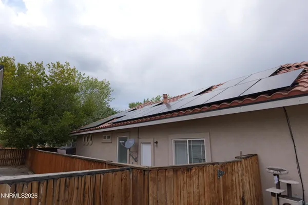 1133 DIXIE LN