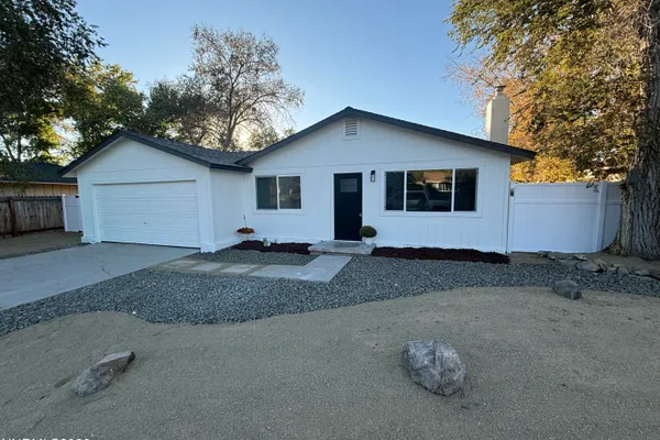 1316 CONTINENTAL DR