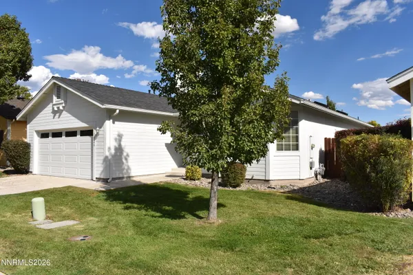 1826 WHITE PINE WAY