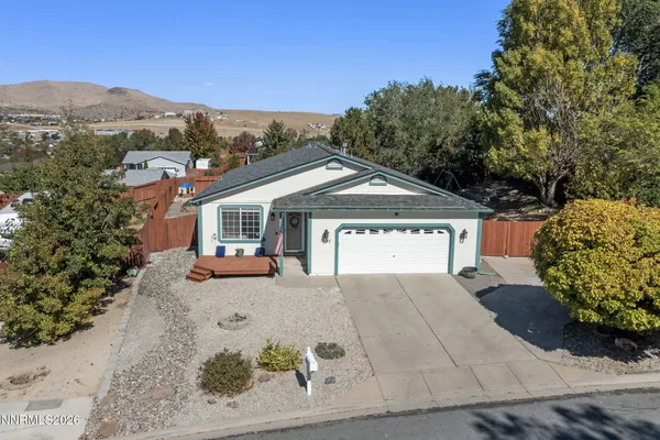 5687 PEACH CT