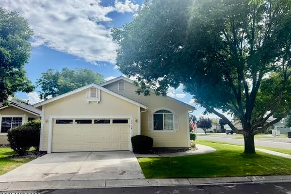 1178 WHITE OAK LOOP