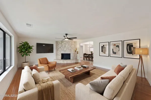 900 CORAL WAY