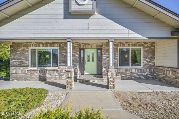 1138 COUNTRY CLUB DR