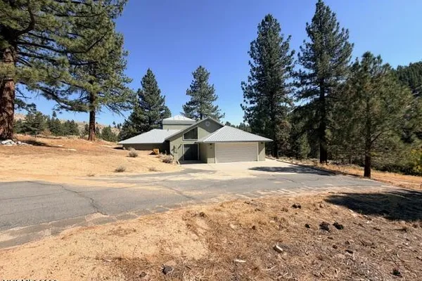 4640 OLD CLEAR CREEK RD