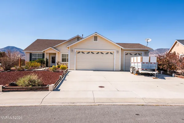 214 SHADY GROVE LN