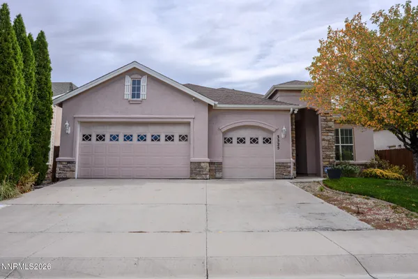 3525 SILVERADO DR
