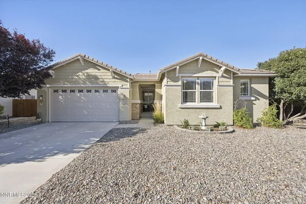 816 BALLYBUNION DR