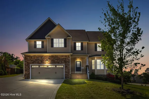 14 DARLEY CT