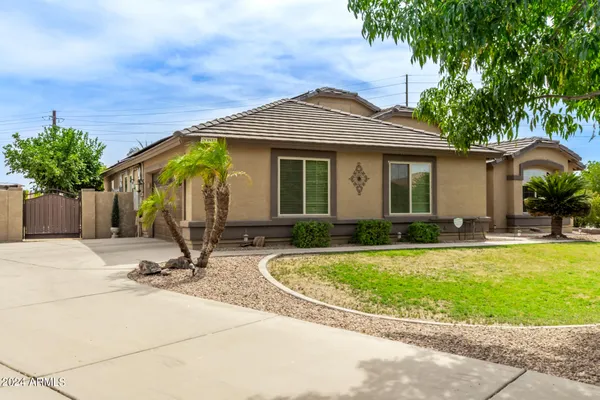 20811 E EXCELSIOR AVE