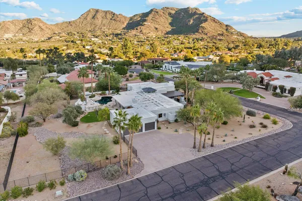 4708 E DESERT PARK PL