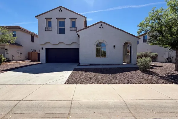 1945 E MIA LN