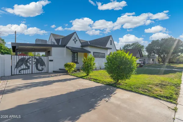 57 W VERNON AVE