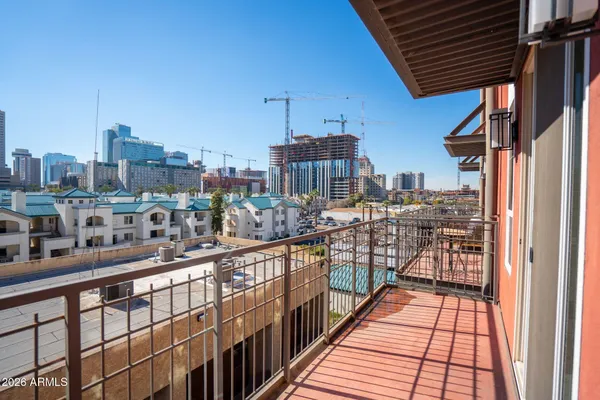 215 E MCKINLEY ST STE 405