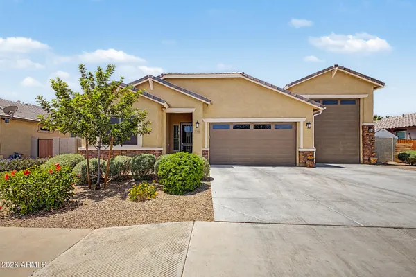 2493 N CASA GRANDE AVE