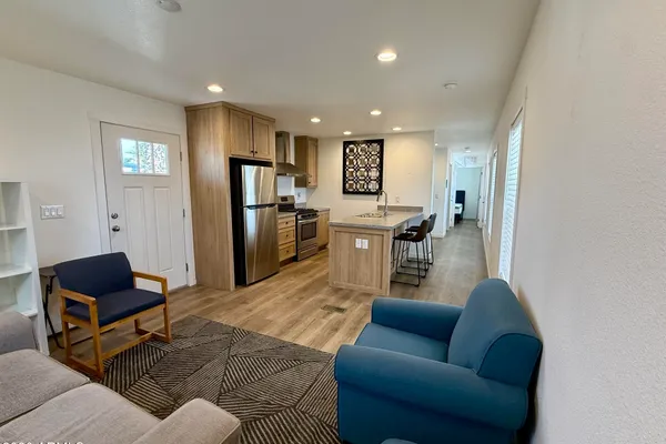 5201 W CAMELBACK RD H241