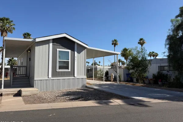 5201 W CAMELBACK RD H241