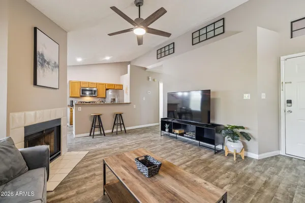 5230 E BROWN RD 204