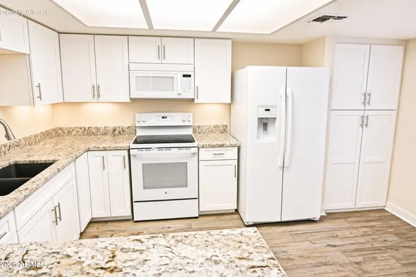 9730 N 94TH PL 114