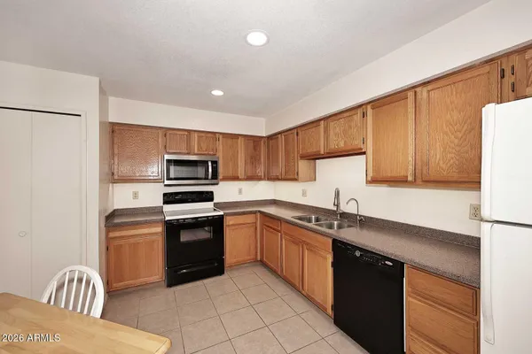 9115 E PURDUE AVE 108