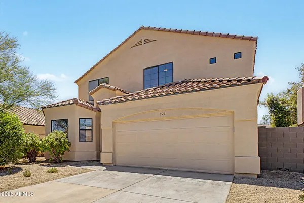 1951 W CAROL ANN WAY