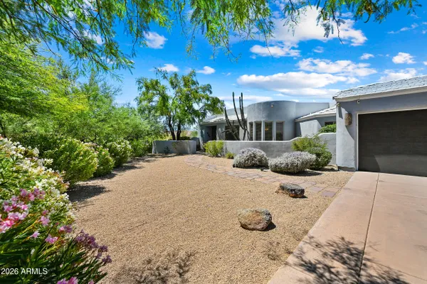 11331 E DALE LN