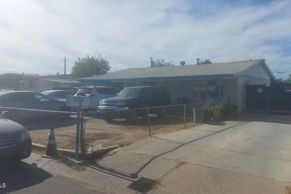 3434 W MONTE VISTA RD