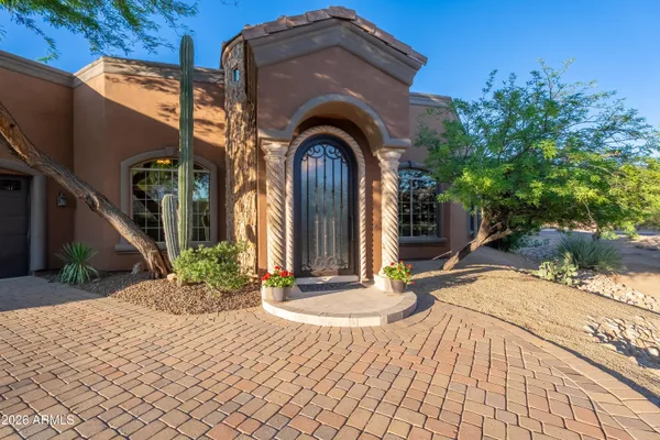 11374 E DALE LN