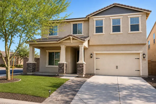 21131 W ALVARADO RD