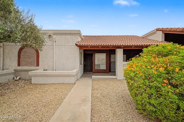 10807 W NORTHERN AVE 131
